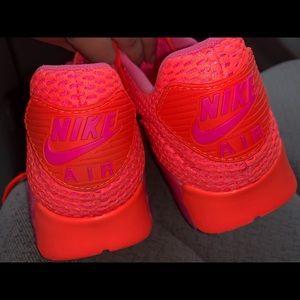 multicolor neon nikes